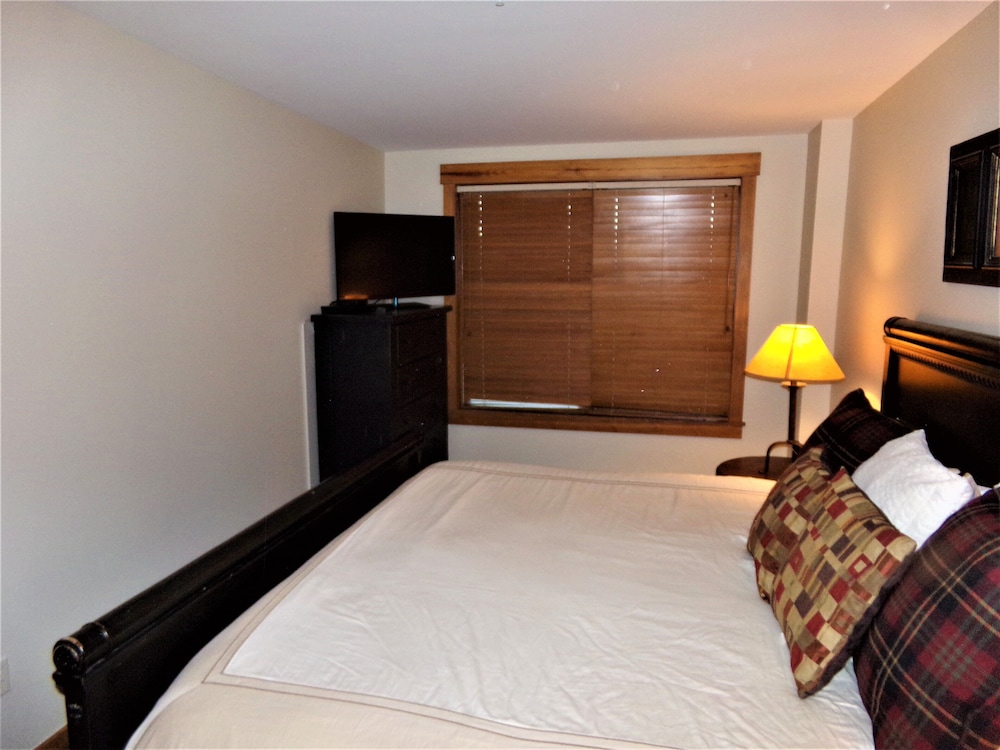 Springs 2 Bed 3 Bath Murphy - photo 11