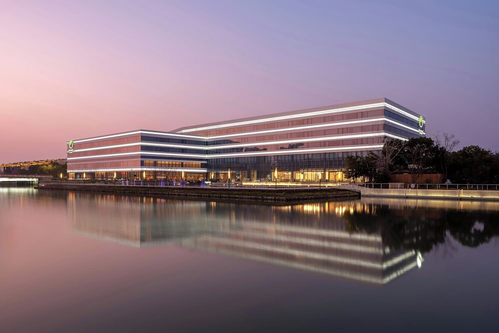 Element Suzhou Science and Technology Town — 4-Star Luxury Hotel in Suzhou, People's Republic of China