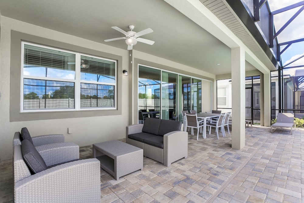 1834cvt New Solara 9 Bedroom 6 Bathroom Resort - photo 44