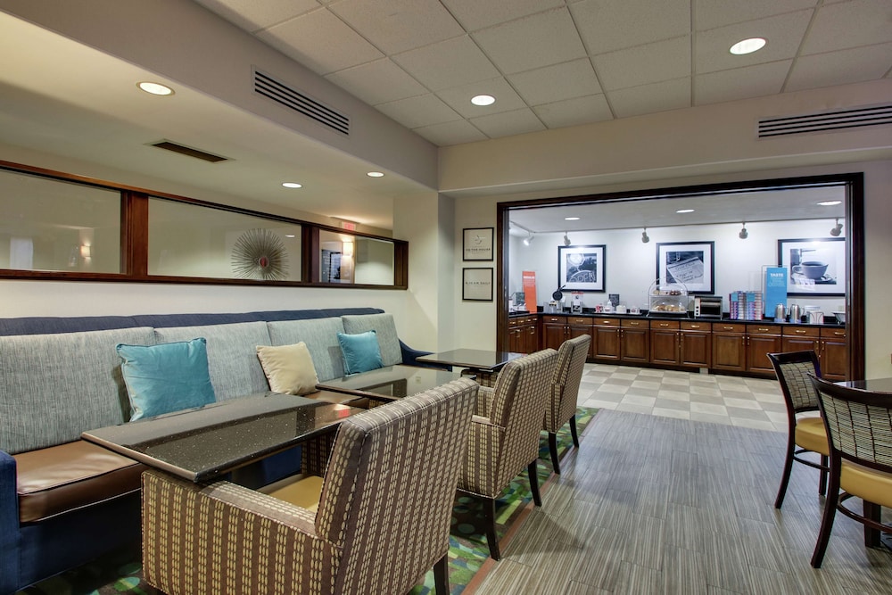 Hampton Inn DuBois - photo 33