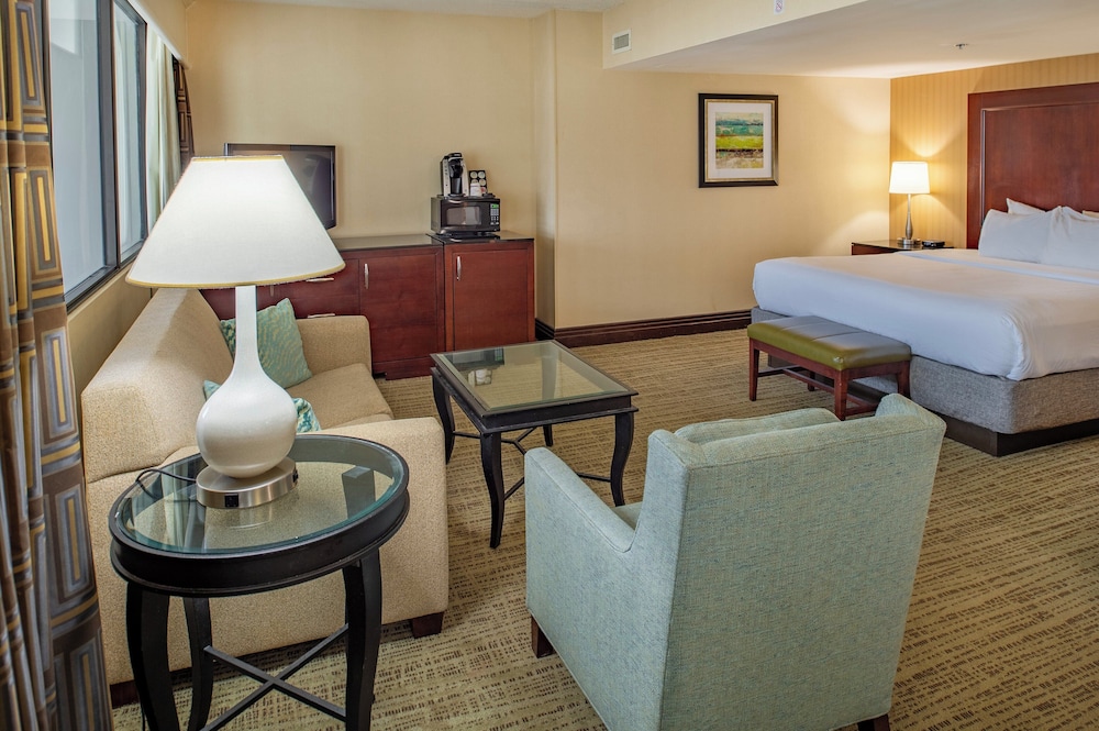 Crowne Plaza St. Louis Airport by IHG - photo 105