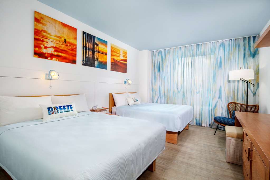 Universal's Endless Summer Resort Dockside Inn and Suites - photo 8