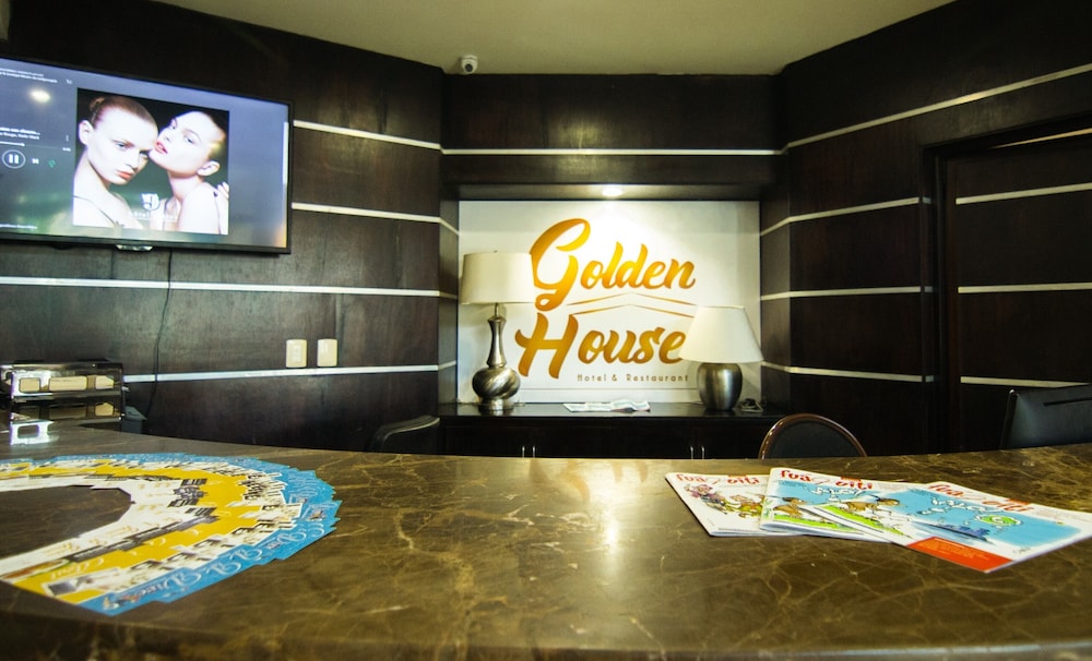 Golden House Hotel & Restaurant — hotel in Santo Domingo Este