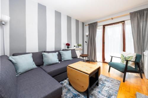 Chic 2Bed With Canal Views 15 Min To Kilmainham Gaol — 4-Star Luxury Hotel in Dublin, Republic of Ireland