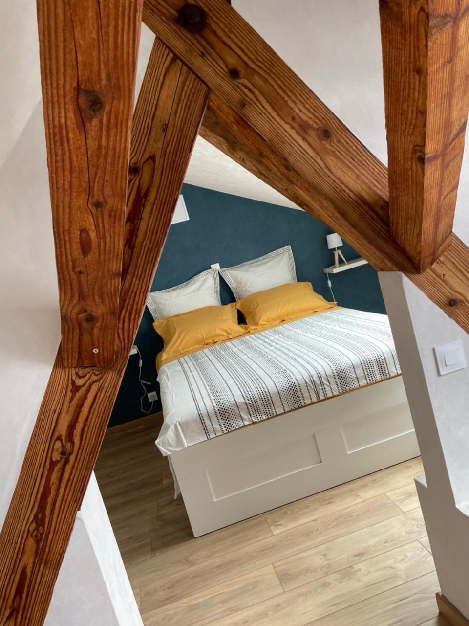 Nid Douillet 4 Pers Wifi Gratuit Sauna Lave Linge Seche Linge — hotel in Houssen
