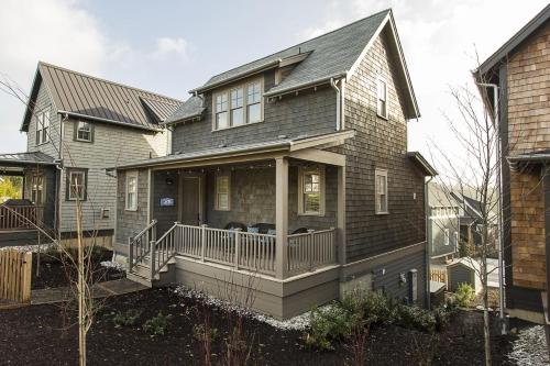 Sea Esta by Seabrook Hospitality in Huntington Beach, United States