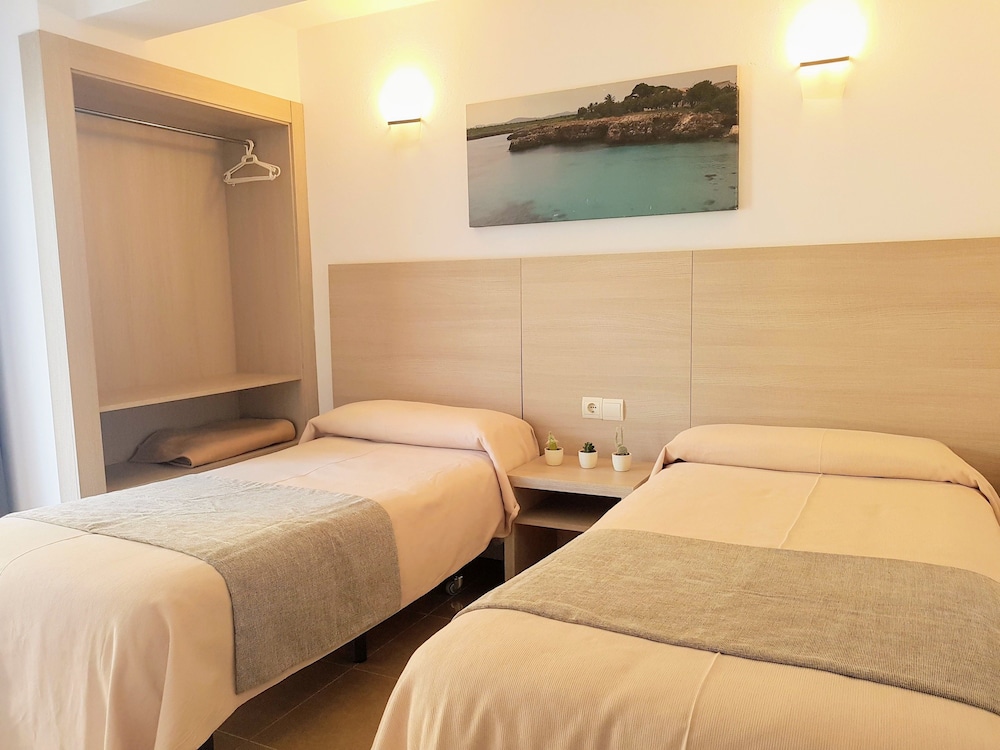 Malacosta A MC Apartments Ibiza — 4-Star Luxury Hotel in Ibiza, Spain