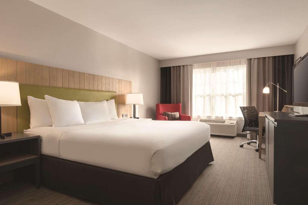 Country Inn & Suites by Radisson Germantown WI - photo 8