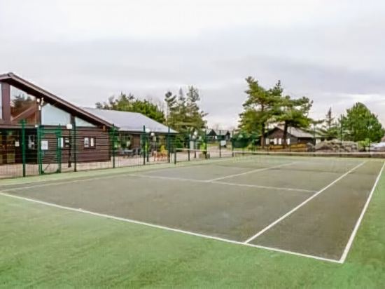 Fenna Lakeside Lodge Pine Lake Resort — Carnforth — photo 4