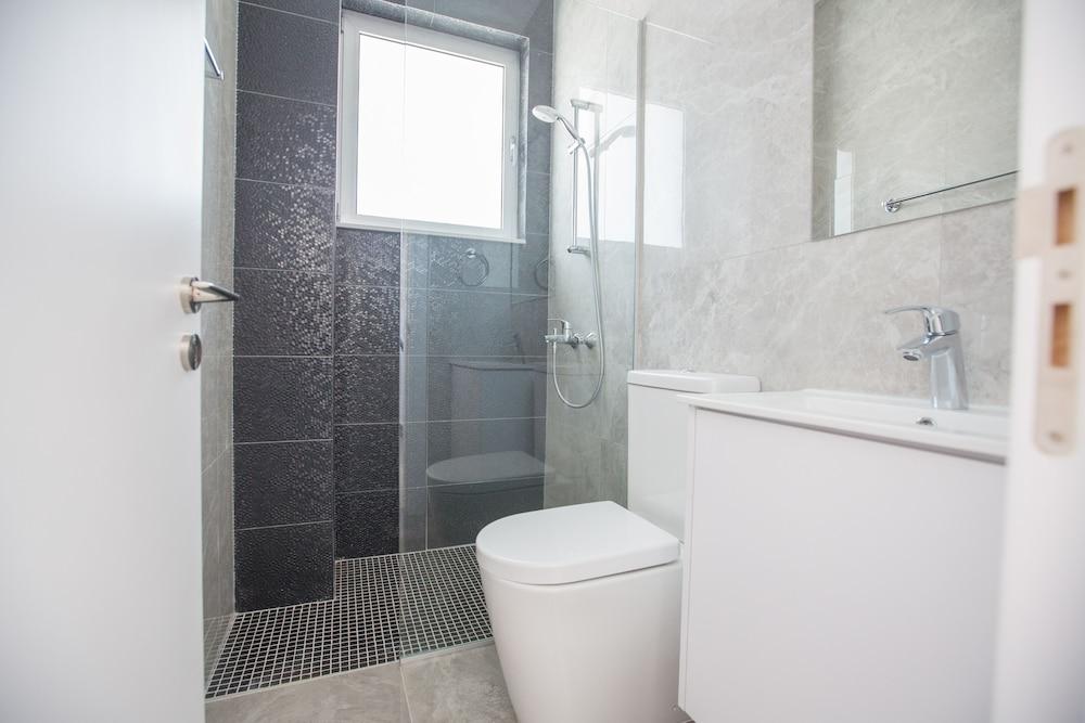 Villa Prol14 Fantastic 5bdr Brand New Protaras Villa With Private Pool