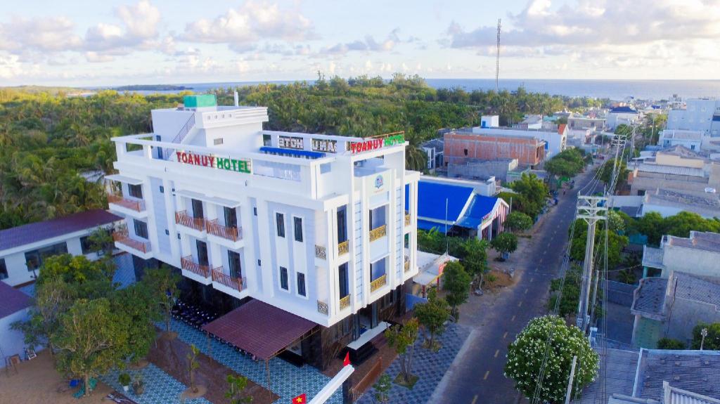 La Min Hotel Đảo Phú Quý in Phu Quy, Vietnam