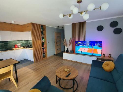 Faktura VAT Apartament przy Filmówce ogródek parking podziemny — 4-Star Luxury Hotel in Lodz, Poland