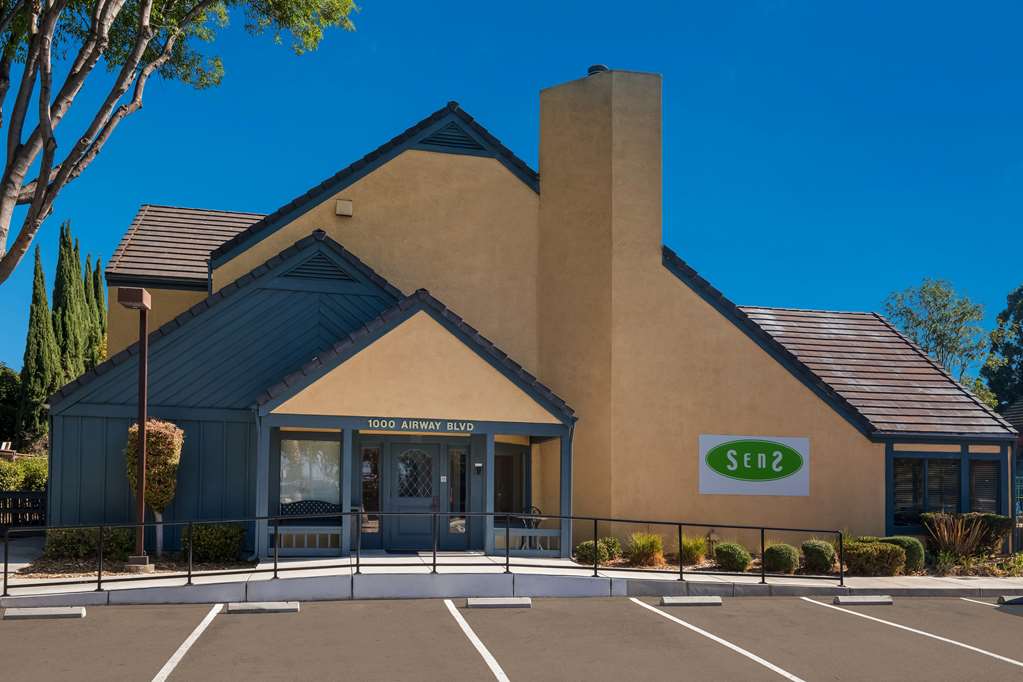 SenS Suites Livermore SureStay Collection by Best Western - photo 45
