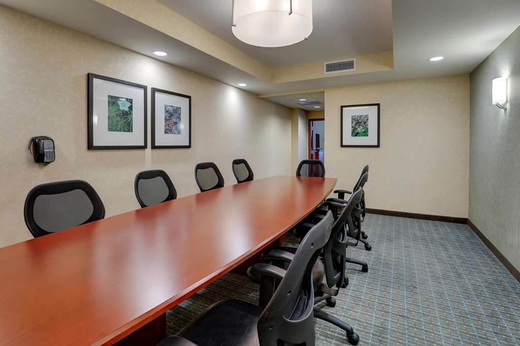 Drury Inn & Suites Grand Rapids - photo 43