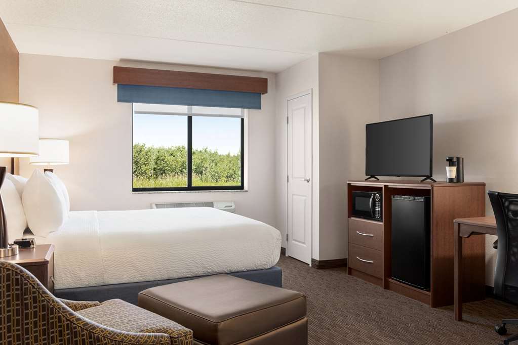 AmericInn by Wyndham Baudette - photo 35
