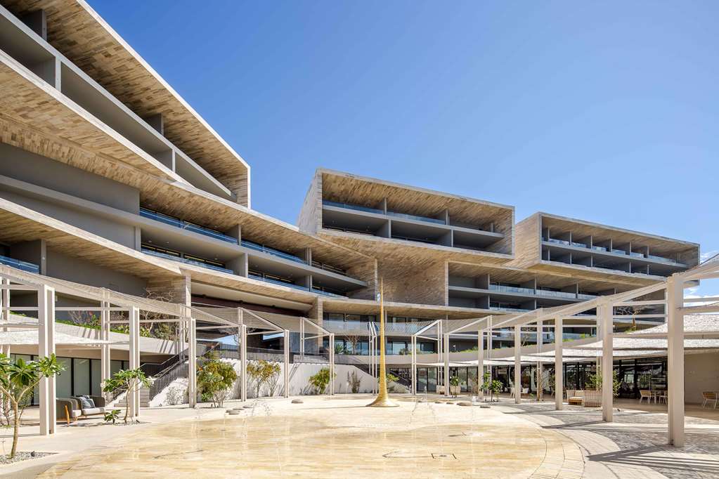 The Club at Solaz Luxury Villas — 5-Star Luxury Hotel in San Jose Del Cabo, Mexico