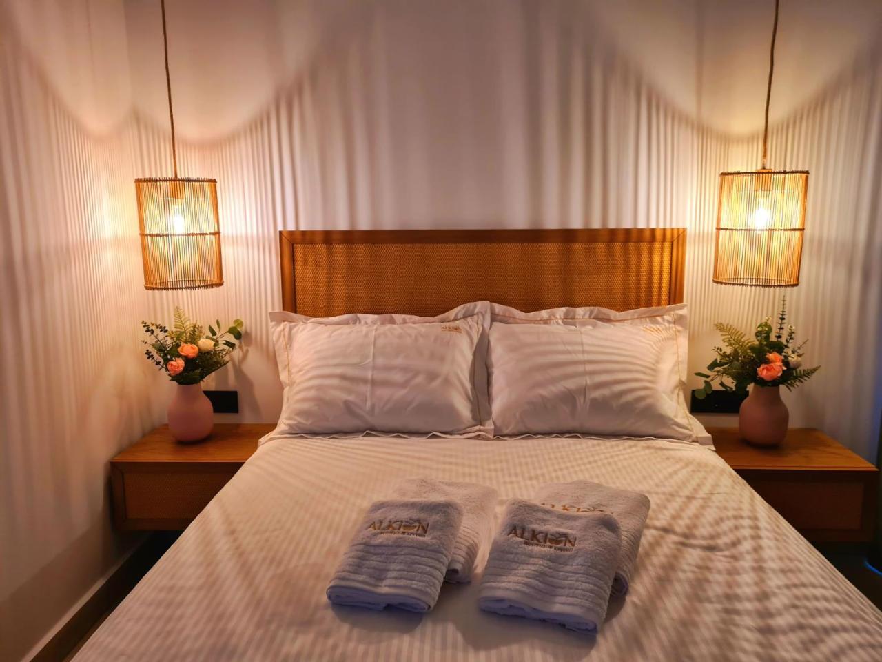 Alkion Boutique Living in Nea Vrasna, Greece