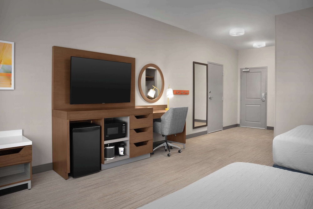 Hampton Inn & Suites Williston — Williston — photo 2