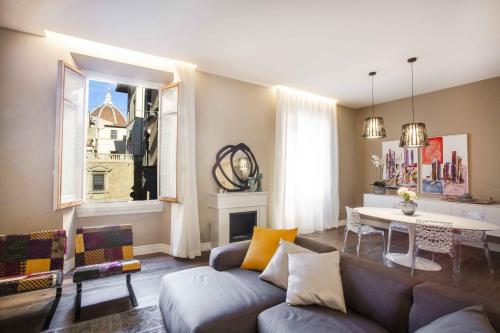 Residenza de Boni Apartment with Duomo View — 4-Star Luxury Hotel in Florence, Italy