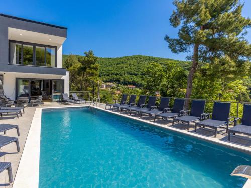 Villa Visum Mare Tribus by Interhome — 4-Star Luxury Hotel in Moscenicka Draga, Croatia