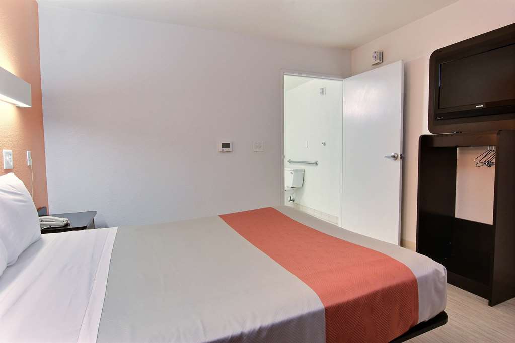 Motel 6 Corpus Christi TX East North Padre Island - photo 21