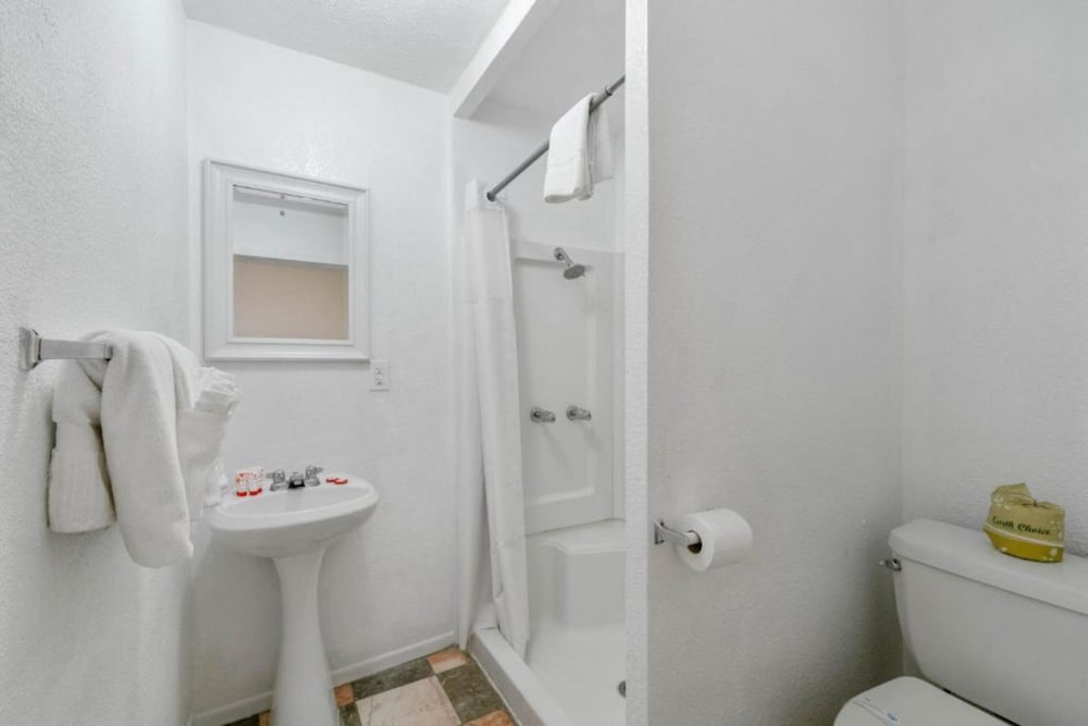 OYO Hotel Rockport Bay View - photo 47