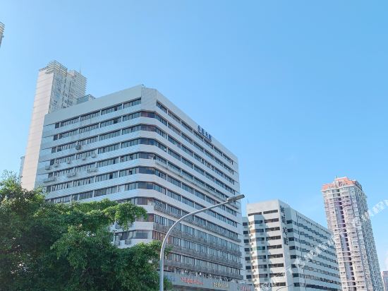 7 Days Inn - carbon neutral hotel in Longgang