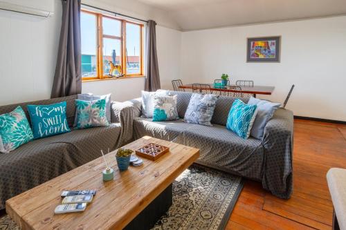 A comfy family stay near Hornby Mall Sleeps 8 — 4-Star Luxury Hotel in Christchurch, New Zealand