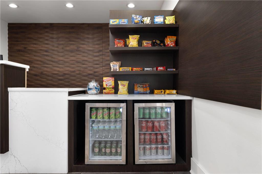 Wingate by Wyndham Savannah Gateway - photo 29