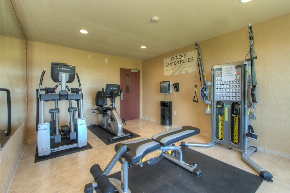 Cobblestone Inn and Suites Holyoke - photo 31