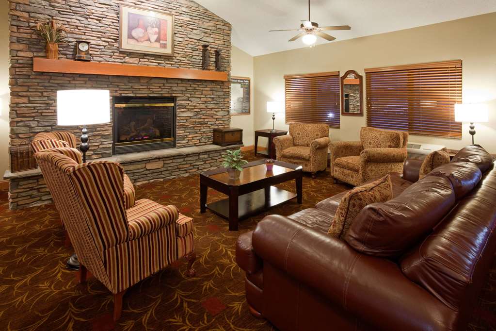 AmericInn by Wyndham Thief River Falls - photo 3