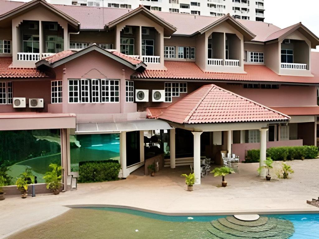 Lone Pine Resort — George Town — photo 4