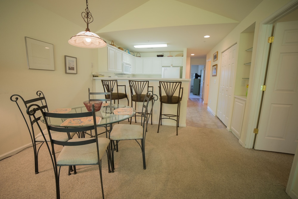 True Blue Resort - photo 16