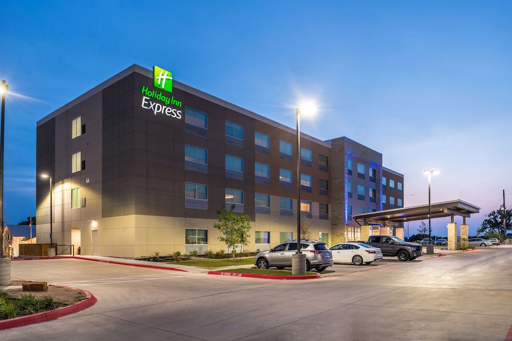 Holiday Inn Express Early by IHG - photo 43