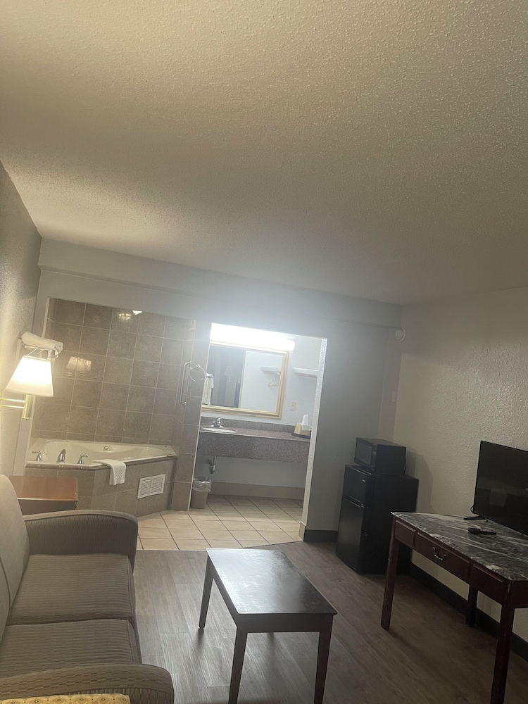 FairBridge Inn & Suites McDonough - photo 15