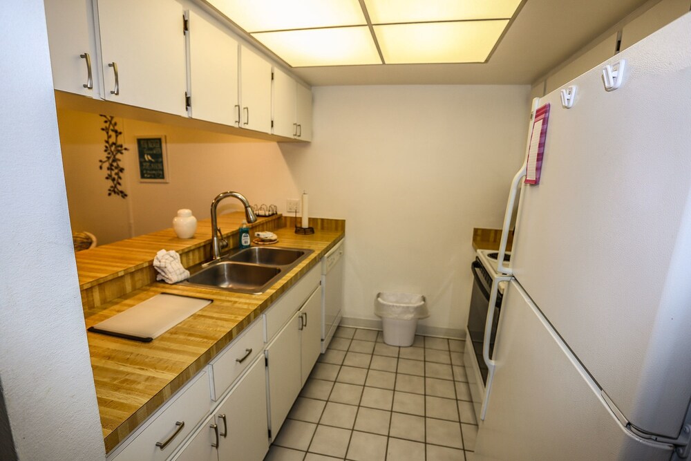 Estero Yacht & Racquet 218 Fort Myers Beach - photo 7