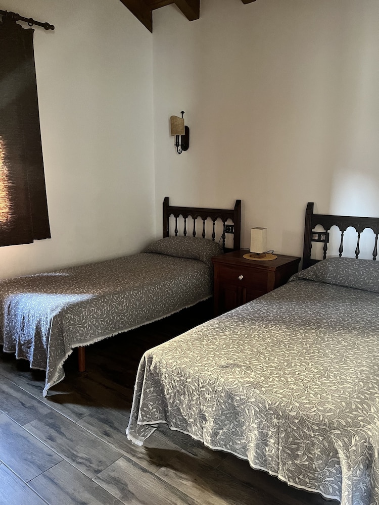 Casas rurales 4 valles — Leon — photo 3