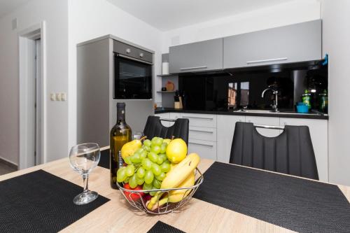 APP Joly in center old town — 4-Star Luxury Hotel in Biograd Na Moru, Croatia