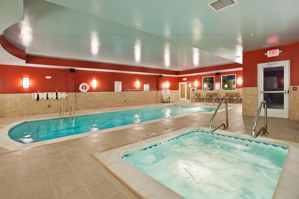 Holiday Inn Express Hotel & Suites Dayton South I 675 by IHG - photo 20