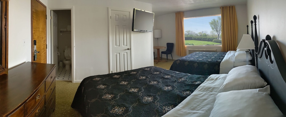 South Side Inn Burlington - photo 11