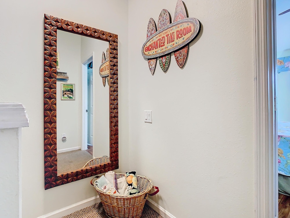 Adventureland Oasis Resort Near Disney — 4-Star Luxury Hotel in Kissimmee, United States