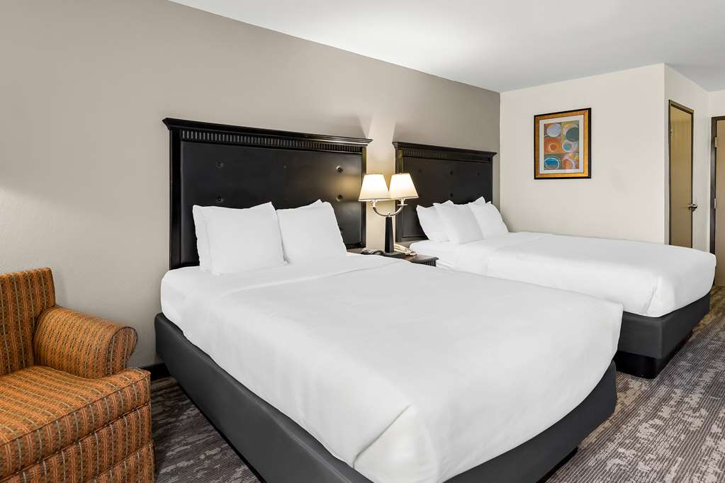 Best Western Saluki Inn - photo 11