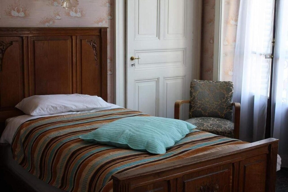 Hotel Savoy — Aix-Les-Bains — photo 3