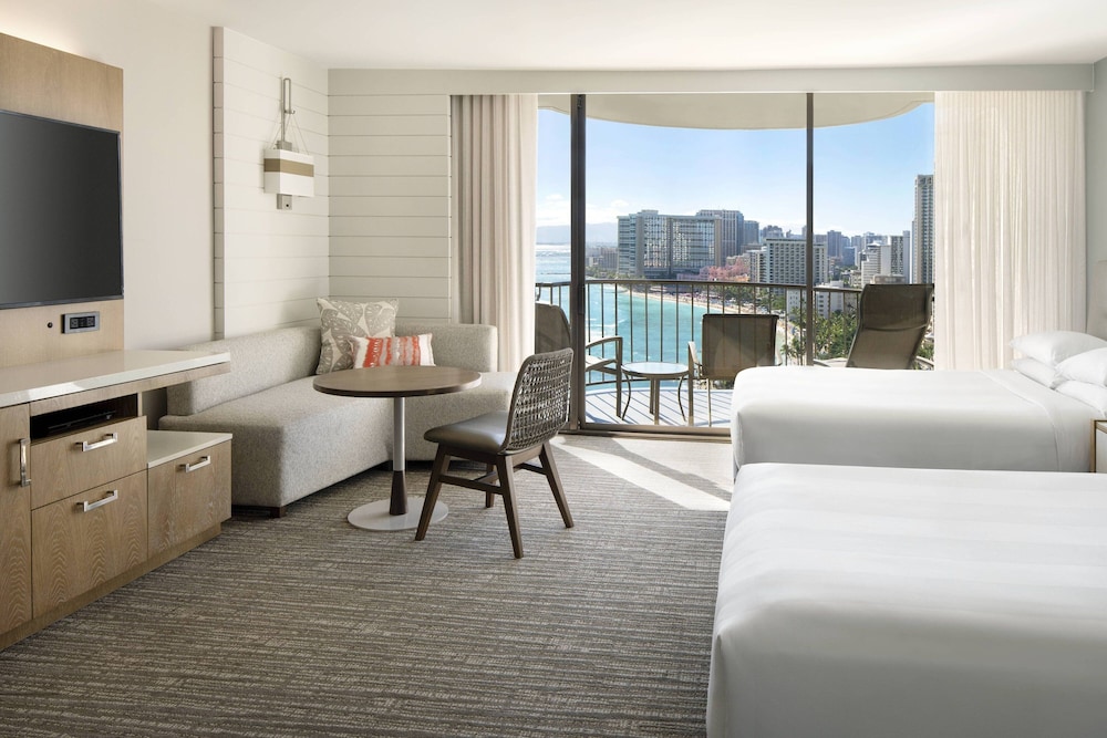 Waikiki Beach Marriott Resort & Spa - photo 27
