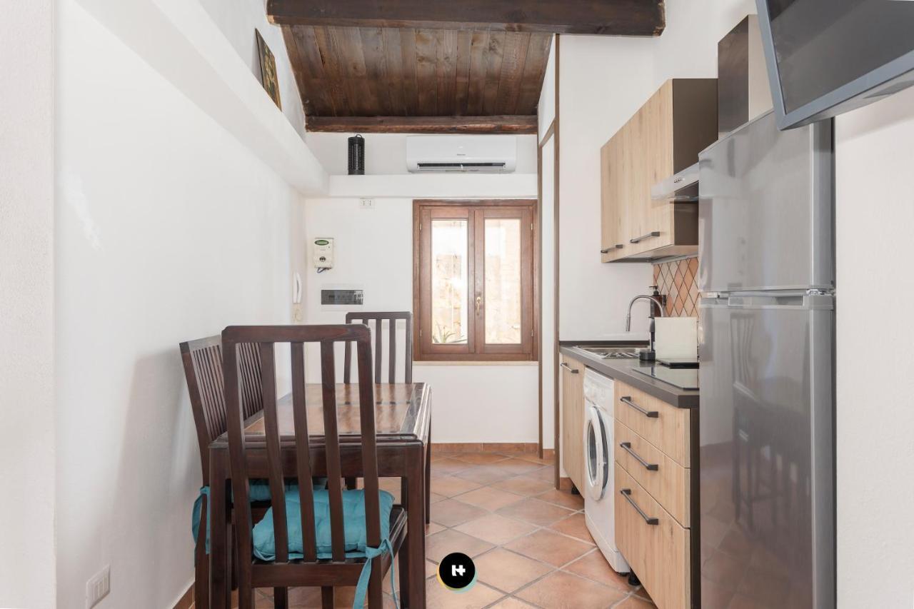 Hotels Too Home Amsicora in Sassari, Italy