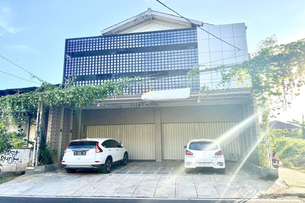 Hotel O Delia Inn Syariah in Klaten, Indonesia