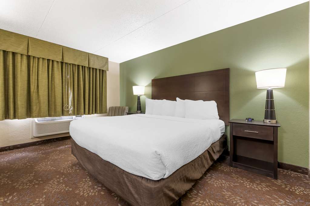 Best Western Plus New Ulm - photo 24