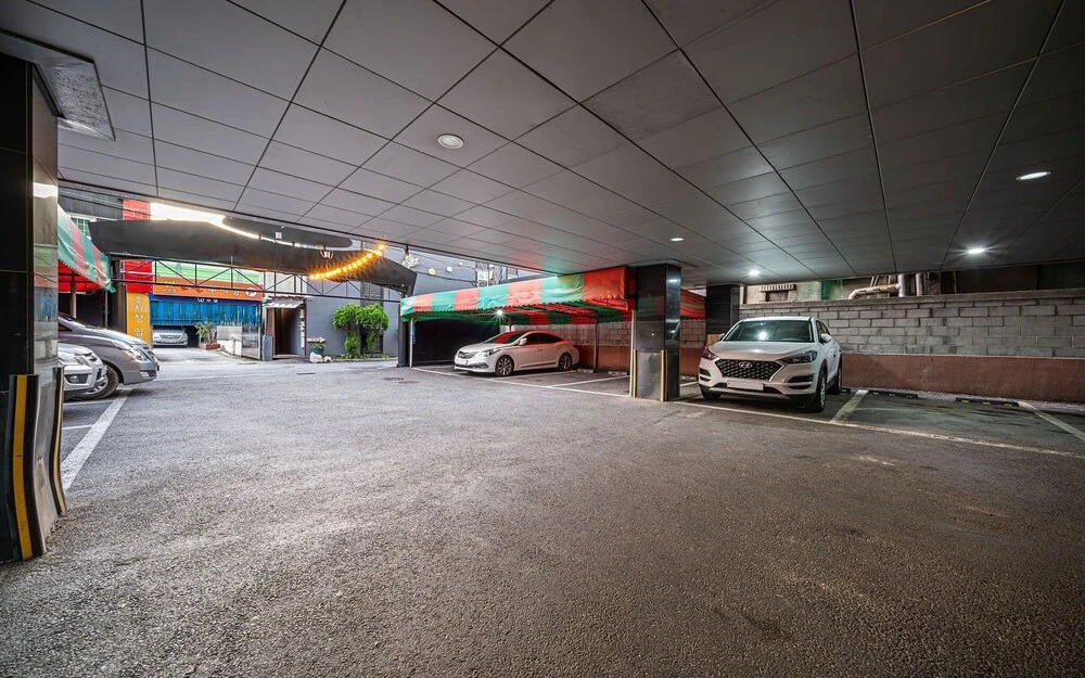 Uijeongbu E Joy in Uijeongbu-Si, South Korea