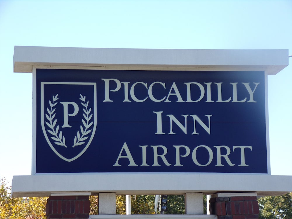 Piccadilly Inn Airport - photo 51