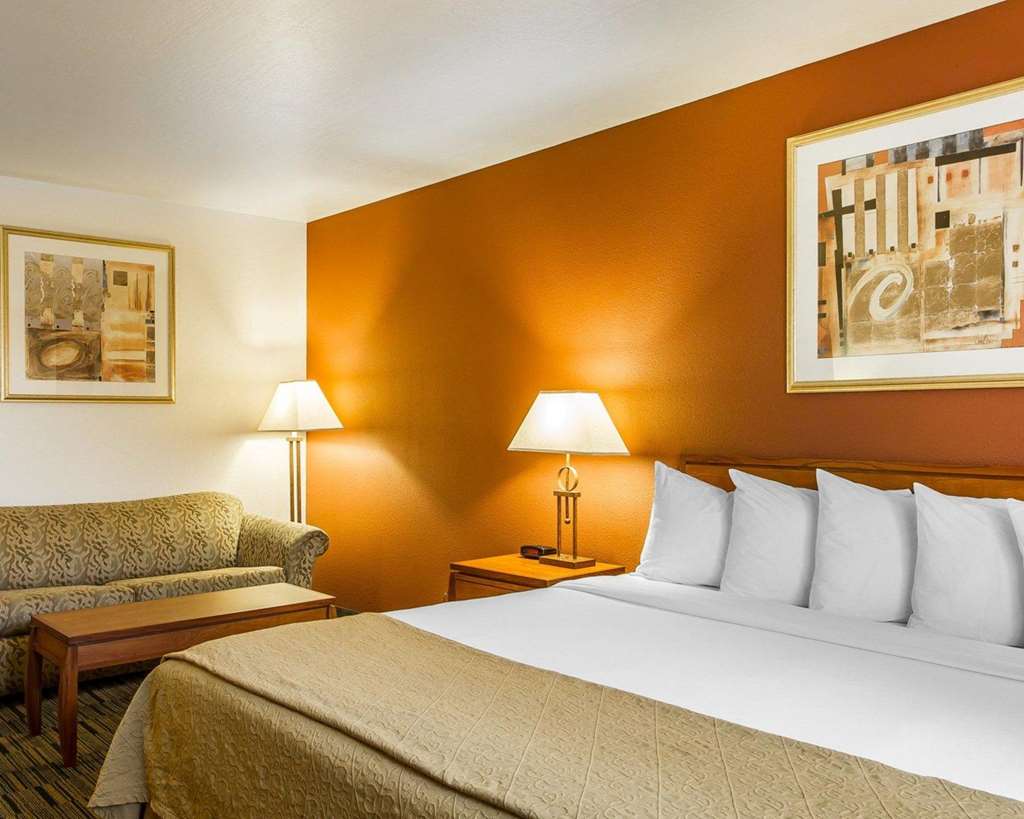 Quality Inn Petaluma Sonoma - photo 28